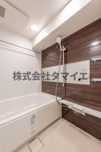 バス・シャワールーム　※写真は同タイプ住戸です。