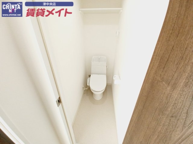 トイレ　同タイプの画像です