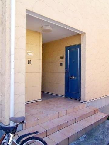 エントランス　お部屋探しは【タウンハウジング蘇我店】にお任せ下さい♪