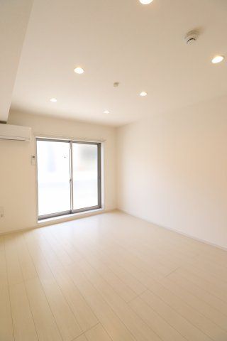 居室・リビング　同間取り別部屋の参考写真です。 .