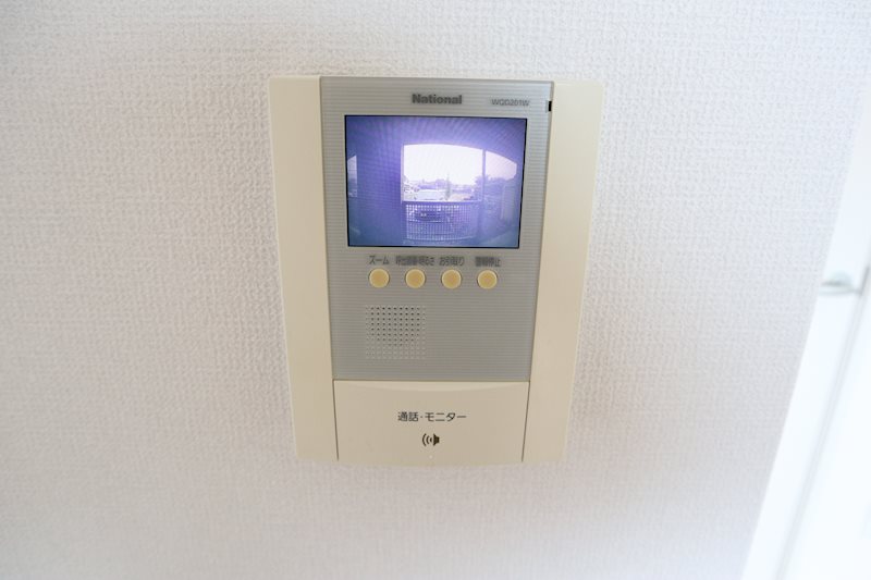 セキュリティ　モニター付きインターホン