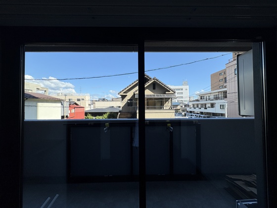 バルコニー　※別号室の写真です
