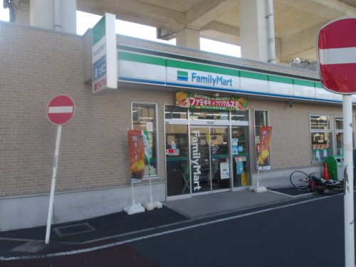 コンビニ　ファミリーマート 京成船橋店（コンビニ）まで515m