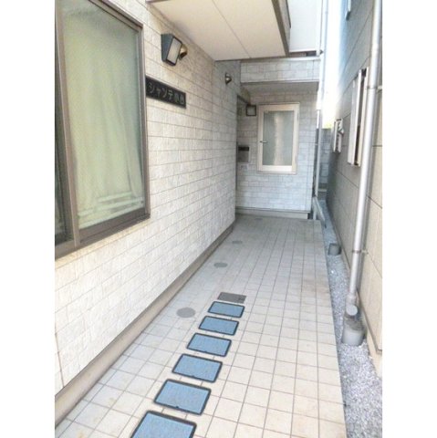 エントランス　エントランス