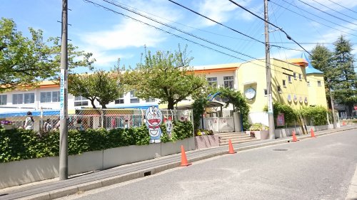 幼稚園・保育園　あいわ幼稚園（幼稚園・保育園）まで556m