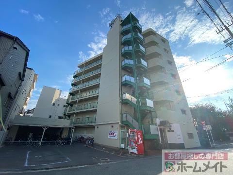 建物外観　外観写真（昼）