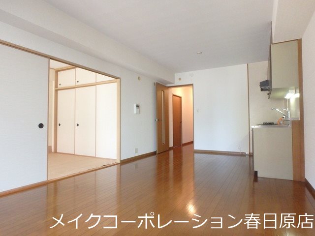 居室・リビング　写真は同型タイプ