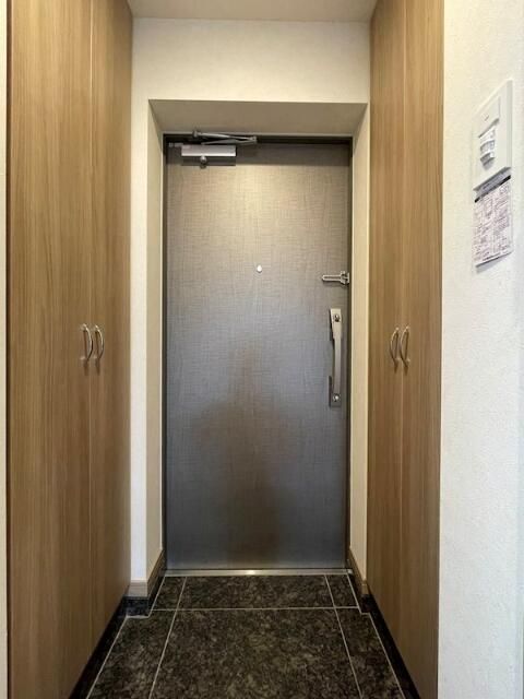 ルーブル川崎鷺沼の玄関写真