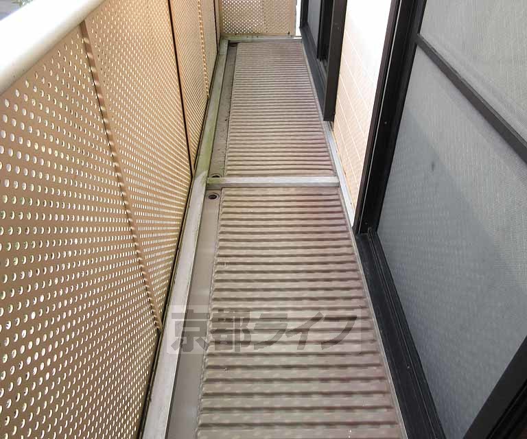 バルコニー　奥行きのあるバルコニーです