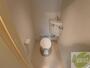 トイレ　こちらはトイレです。お手入れも楽ちんです！