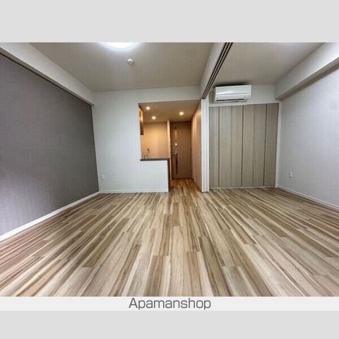 アーバンコア原宿の居間写真