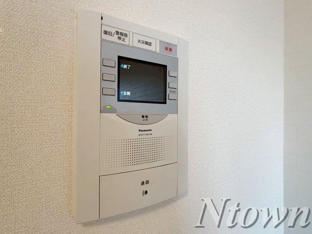 セキュリティ　モニター付きインターホンです
