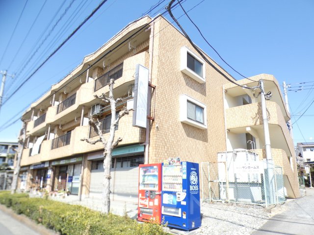 メゾン柳下の外観写真