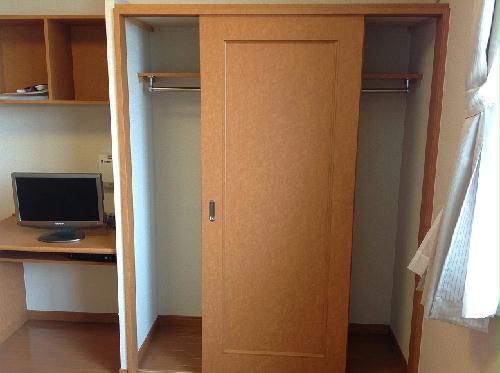 収納　クローゼット