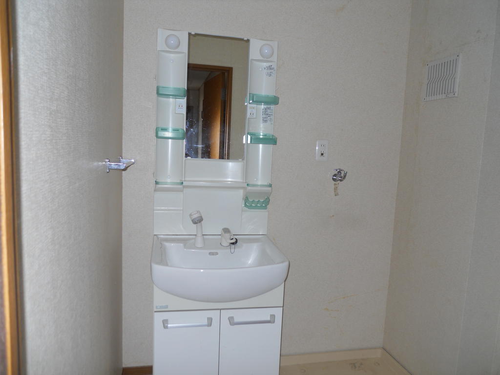 洗面設備　シャンプードレッサー