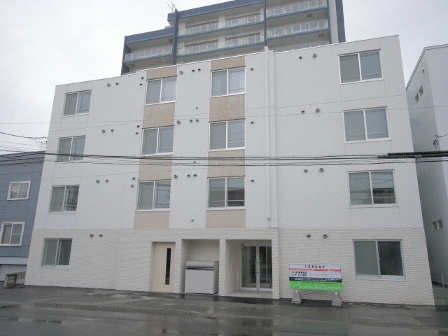 建物外観　人気のデザイナーズマンションです☆