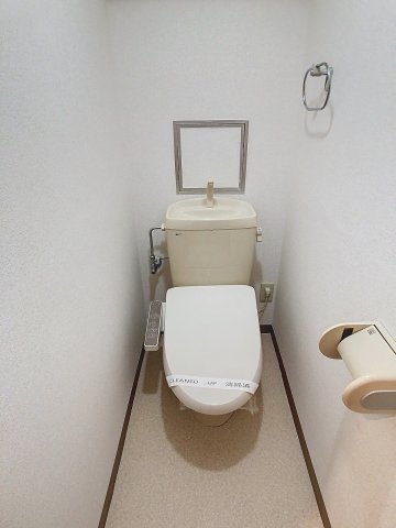 【グランデ－ル　一本松のトイレ】