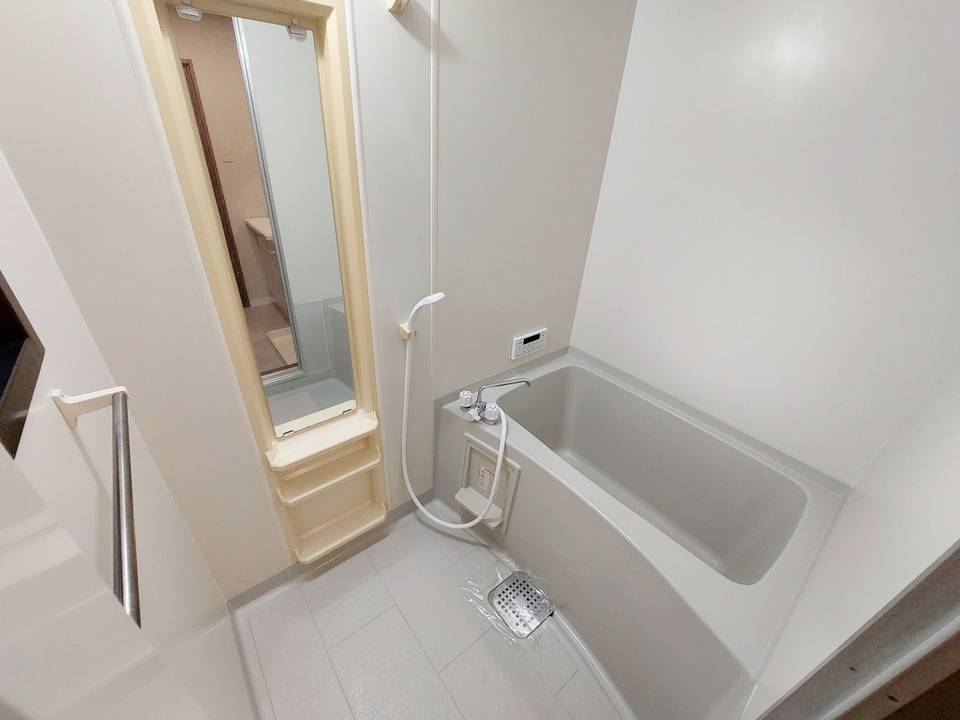 バス・シャワールーム　浴室