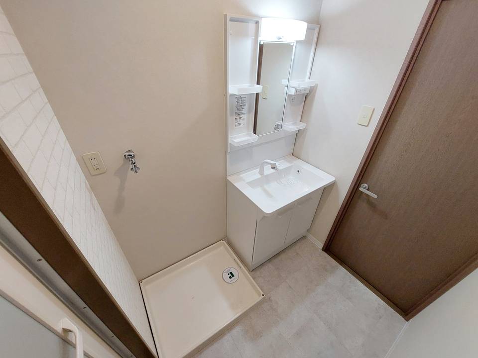 洗面設備　洗濯機置場
