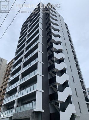 福岡市東区箱崎ふ頭のマンションの建物外観