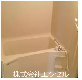 バス・シャワールーム　ゆったり入れるお風呂です。