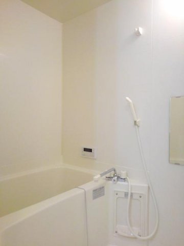 バス・シャワールーム　お風呂で日々の疲れを落としましょう