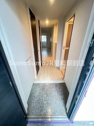 玄関　落ち着いた玄関です