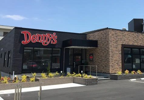 飲食店　デニーズ（飲食店）まで250m