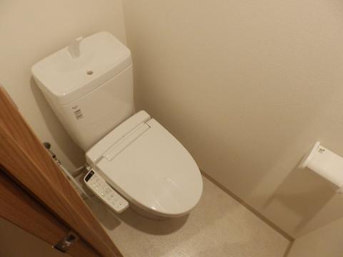 トイレ　シャワー付トイレ