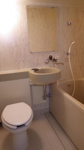 バス・シャワールーム