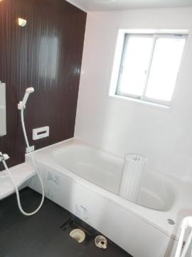 ルシアコート庄　バス・シャワールーム　バス