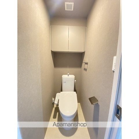 コンフォリア・リヴ千住のトイレ写真
