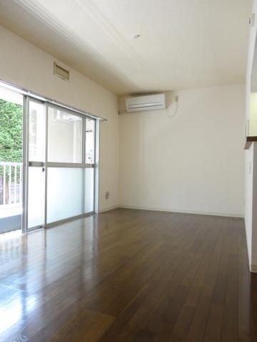 居室・リビング　★広いリビング★