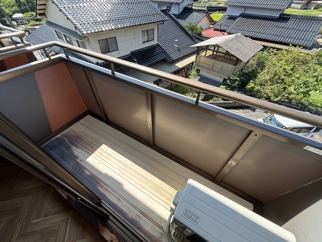 バルコニー　※別号室のお写真です