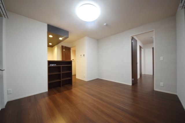 居室・リビング　リビング