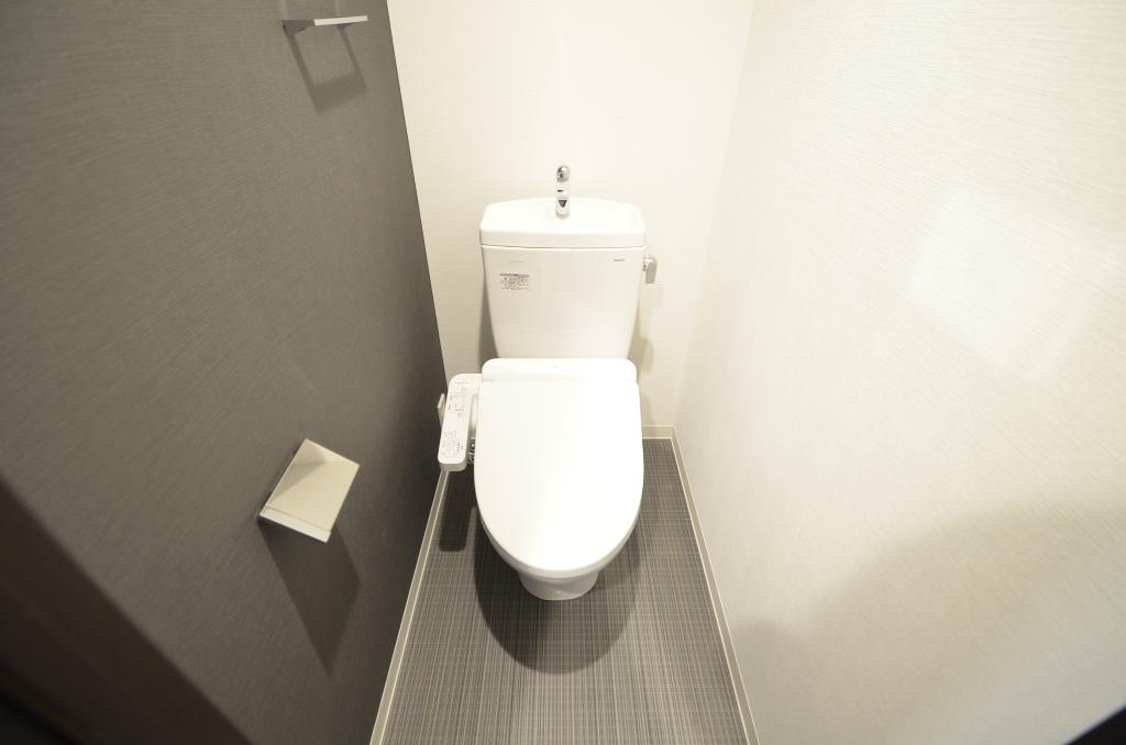 トイレ　シャワー付トイレ