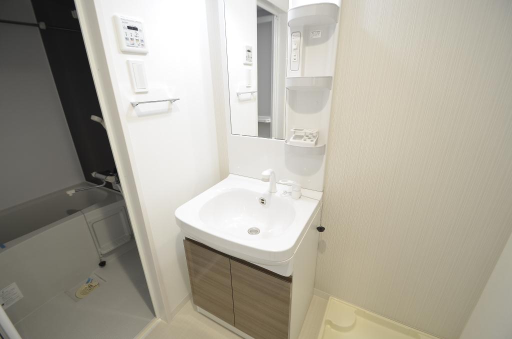 洗面設備　洗髪洗面化粧台