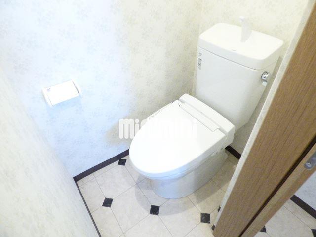 トイレ　清潔感のあるトイレ