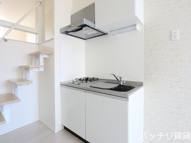 キッチン　同室タイプ掲載のため、現況を優先します。