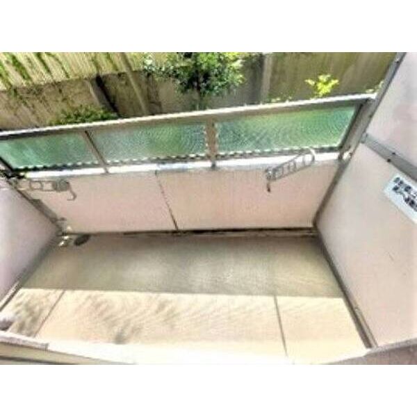 バルコニー　バルコニー　※同タイプの部屋のお写真です