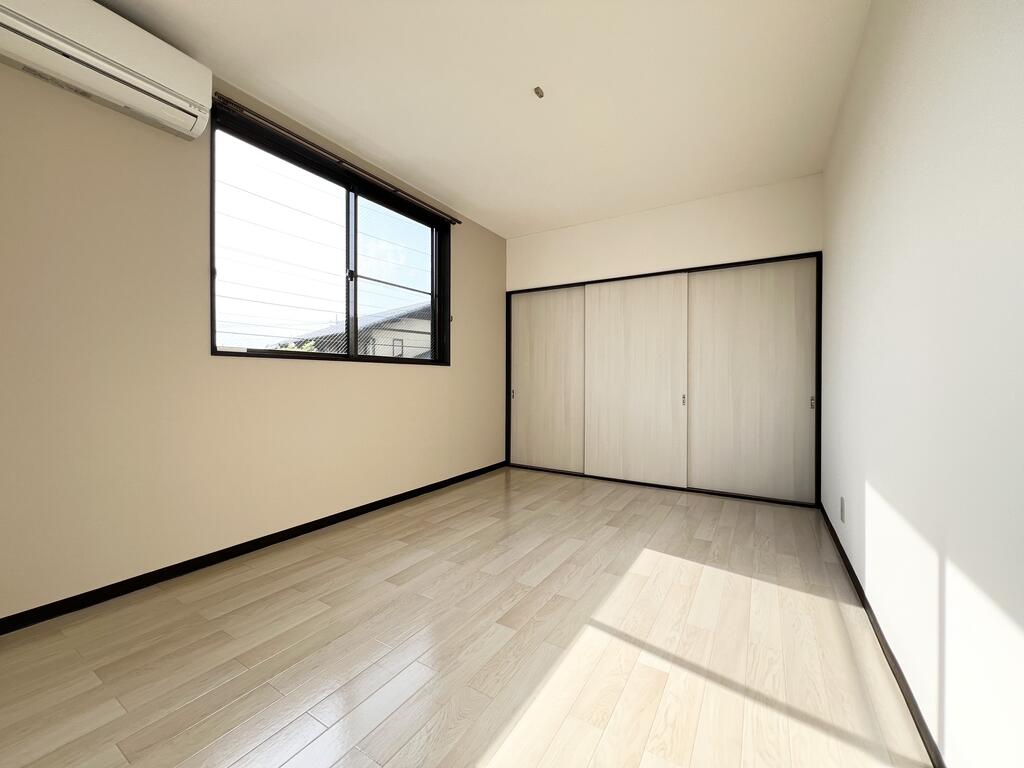 その他部屋・スペース　※写真は反転タイプ