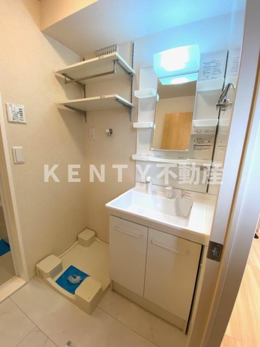 洗面設備　コンパクトで使いやすい洗面所