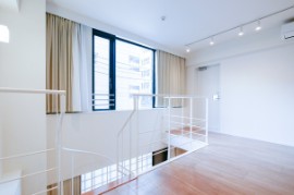 居室・リビング　居間