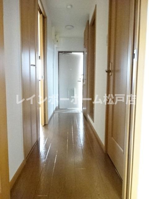 玄関　明るい玄関です