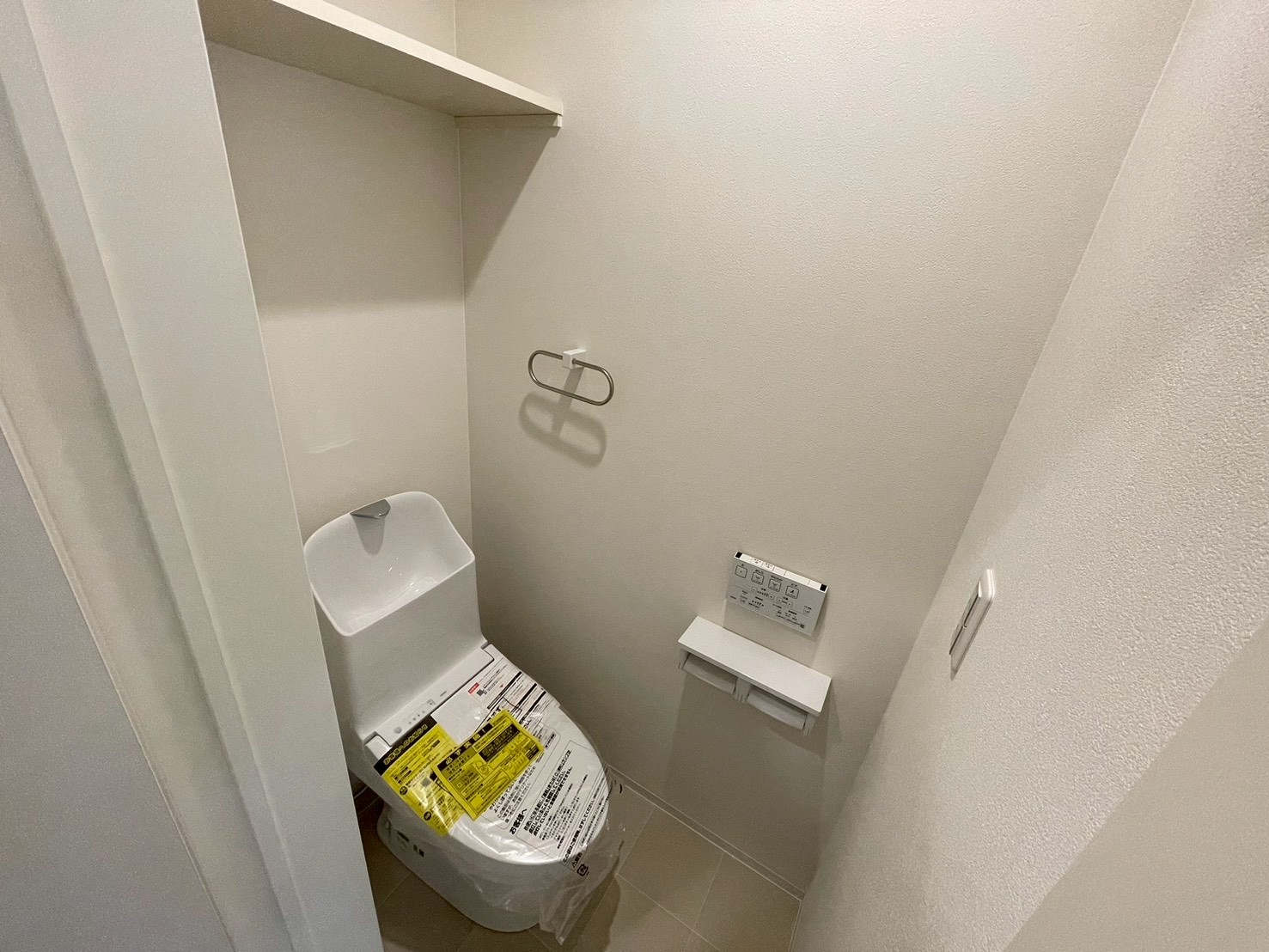 トイレ　※写真は同施工会社の別物件のものとなります。ご参考ください。