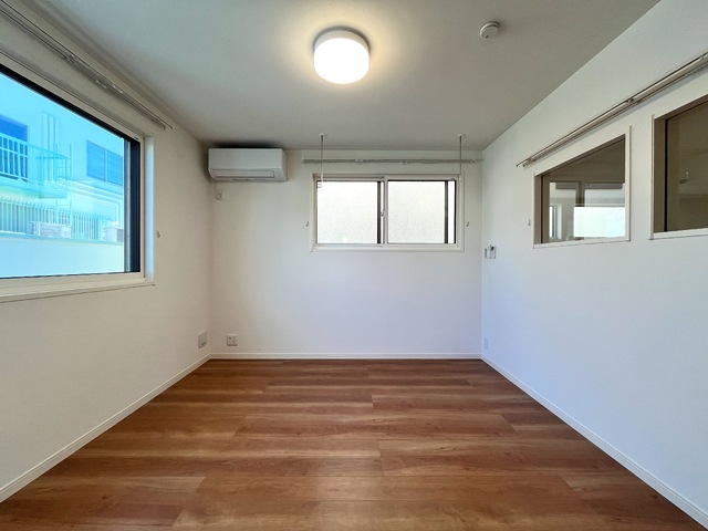 その他部屋・スペース　☆２面採光で明るく風通しのよいお部屋☆