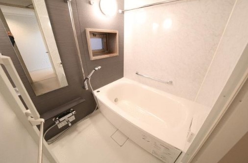 バス・シャワールーム　バス