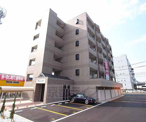 建物外観　ｅｏ光対応済です。