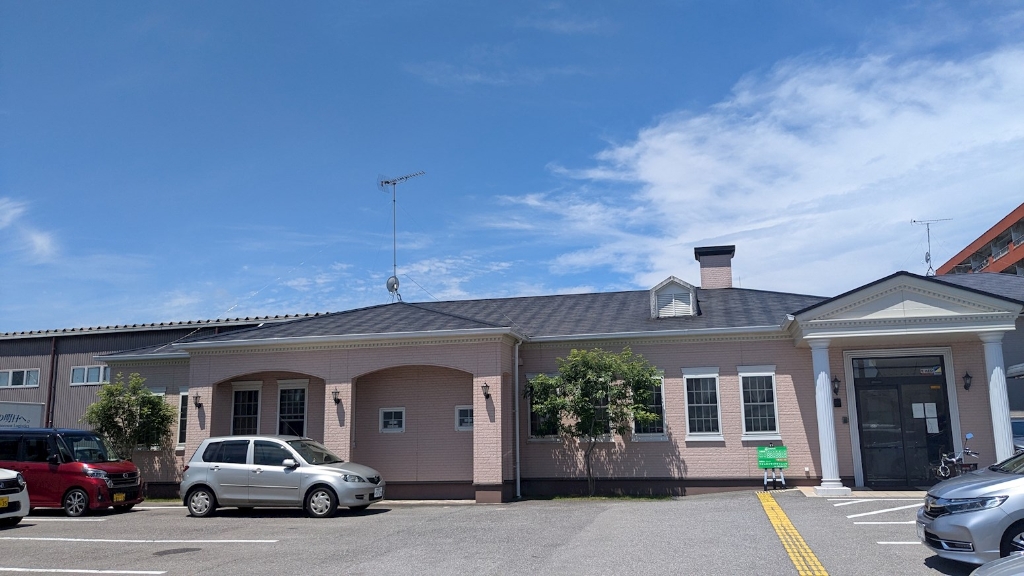 病院　フォレストサイドクリニック（病院）まで980m