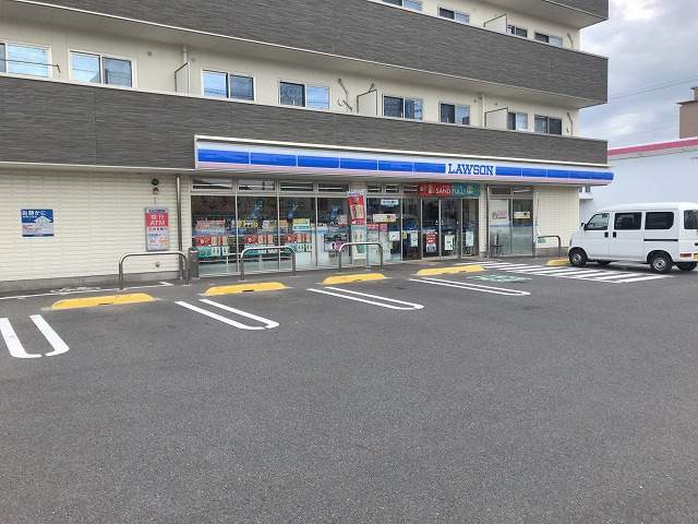 コンビニ　ローソン（コンビニ）まで1109m